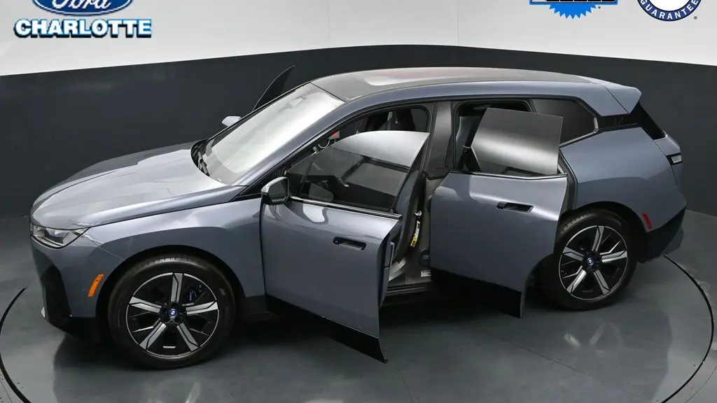 2023 BMW iX xDrive50
