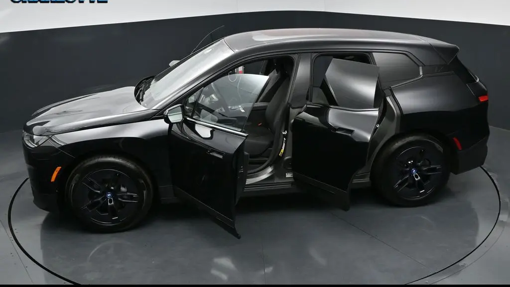 2023 BMW iX xDrive50