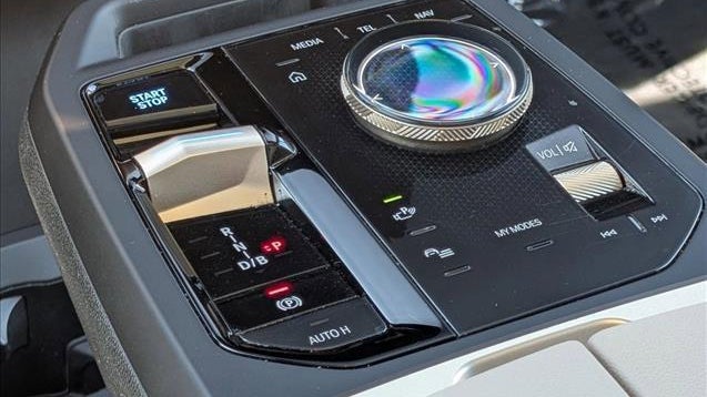 2024 BMW iX xDrive50