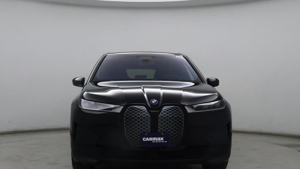 2025 BMW iX xDrive50