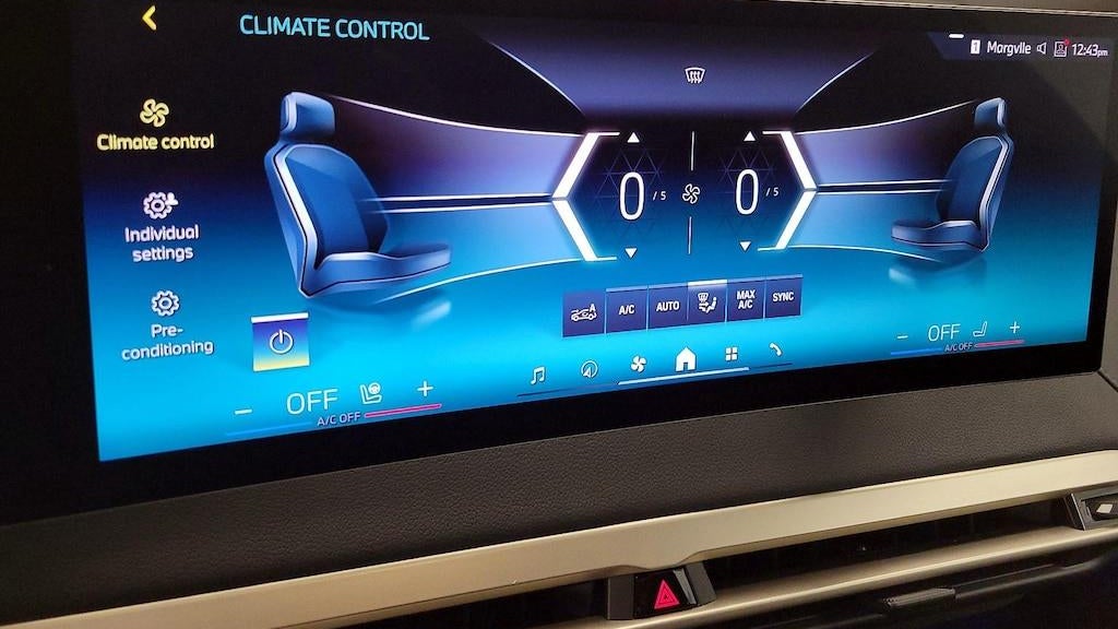 2025 BMW iX xDrive50
