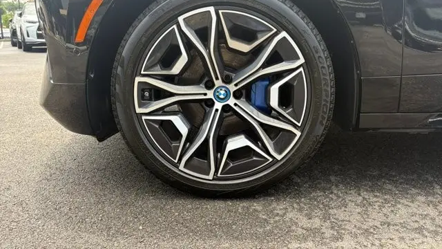 2024 BMW iX xDrive50