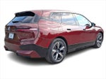 2025 iX Thumbnail 3