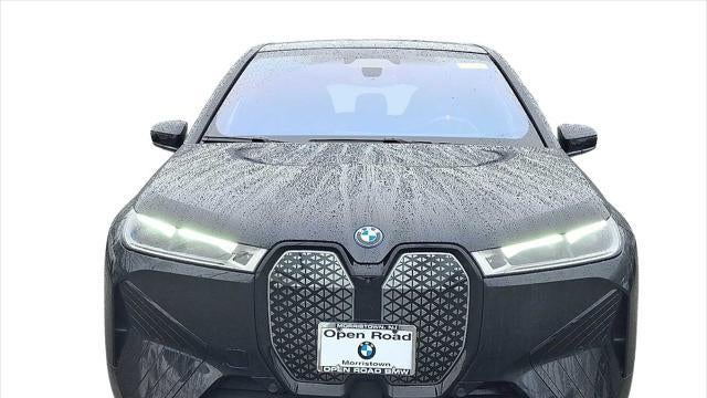 2025 BMW iX M60