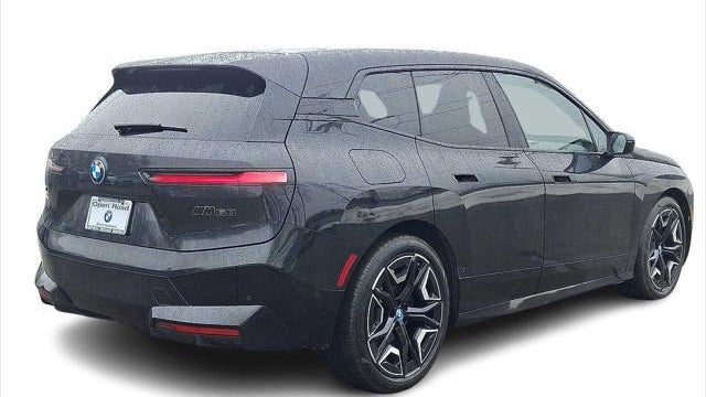 2025 BMW iX M60