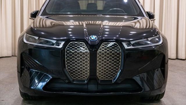 2023 BMW iX M60