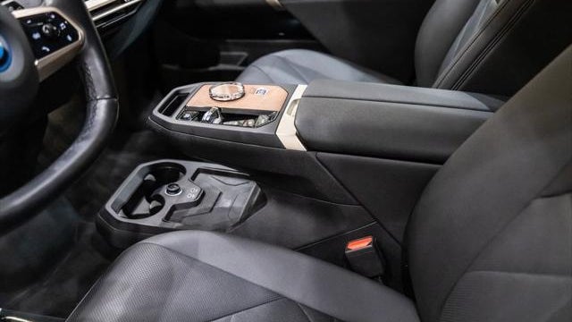 2023 BMW iX M60