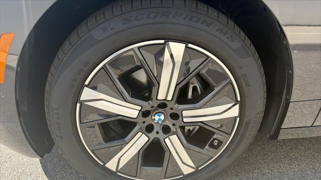 2026 BMW iX xDrive45