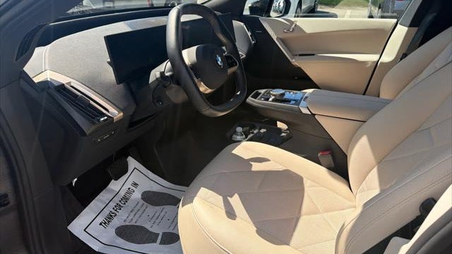 2026 BMW iX xDrive45