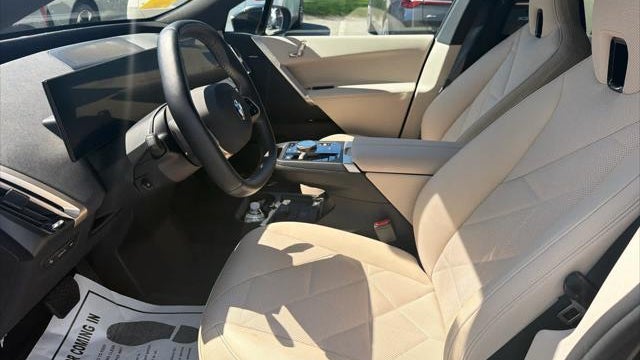 2026 BMW iX xDrive45