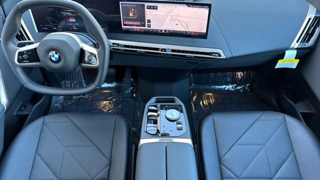 2026 BMW iX xDrive60