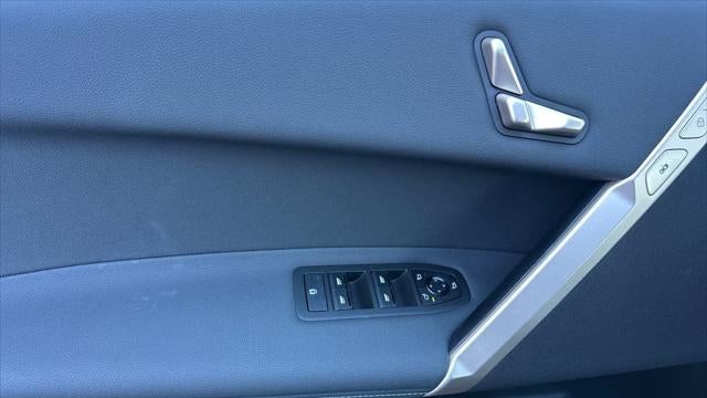 2026 BMW iX xDrive60