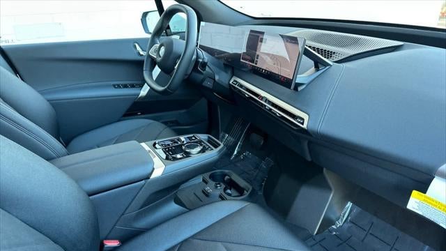 2026 BMW iX xDrive60