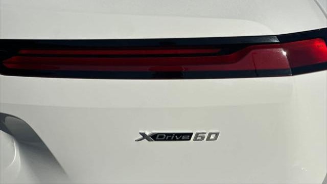 2026 BMW iX xDrive60