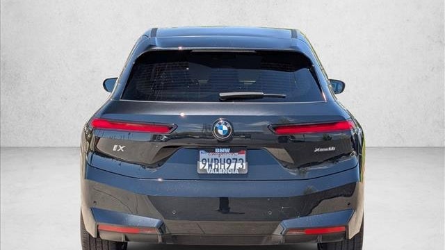 2026 BMW iX xDrive60