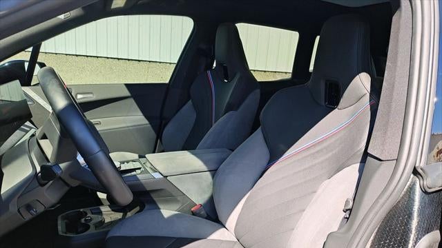 2026 BMW iX M70
