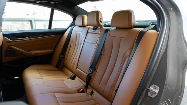 2021 BMW 5 Series 530e