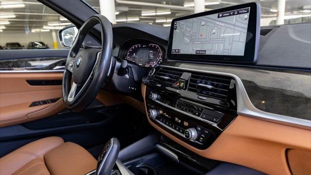 2021 BMW 5 Series 530e