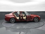 2023 5 Series Thumbnail 33