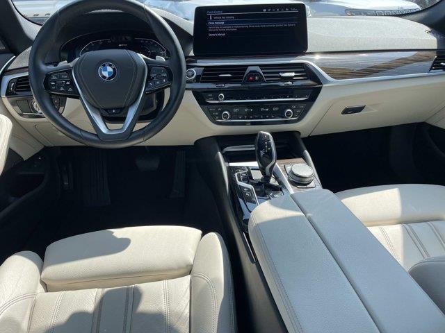 2023 BMW 530e