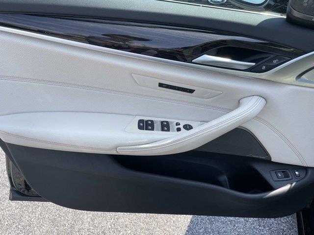 2023 BMW 530e