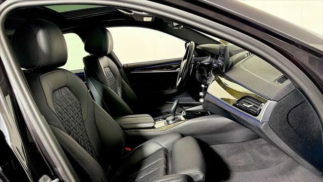 2023 BMW 5 Series 530i xDrive