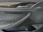 2023 5 Series Thumbnail 18