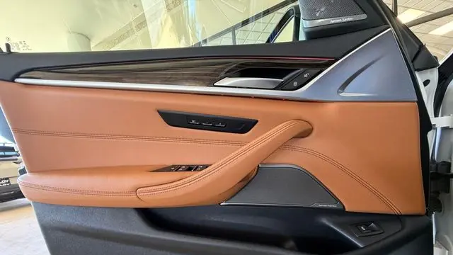 2023 BMW 5 Series 530i xDrive