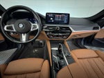 2023 5 Series Thumbnail 17