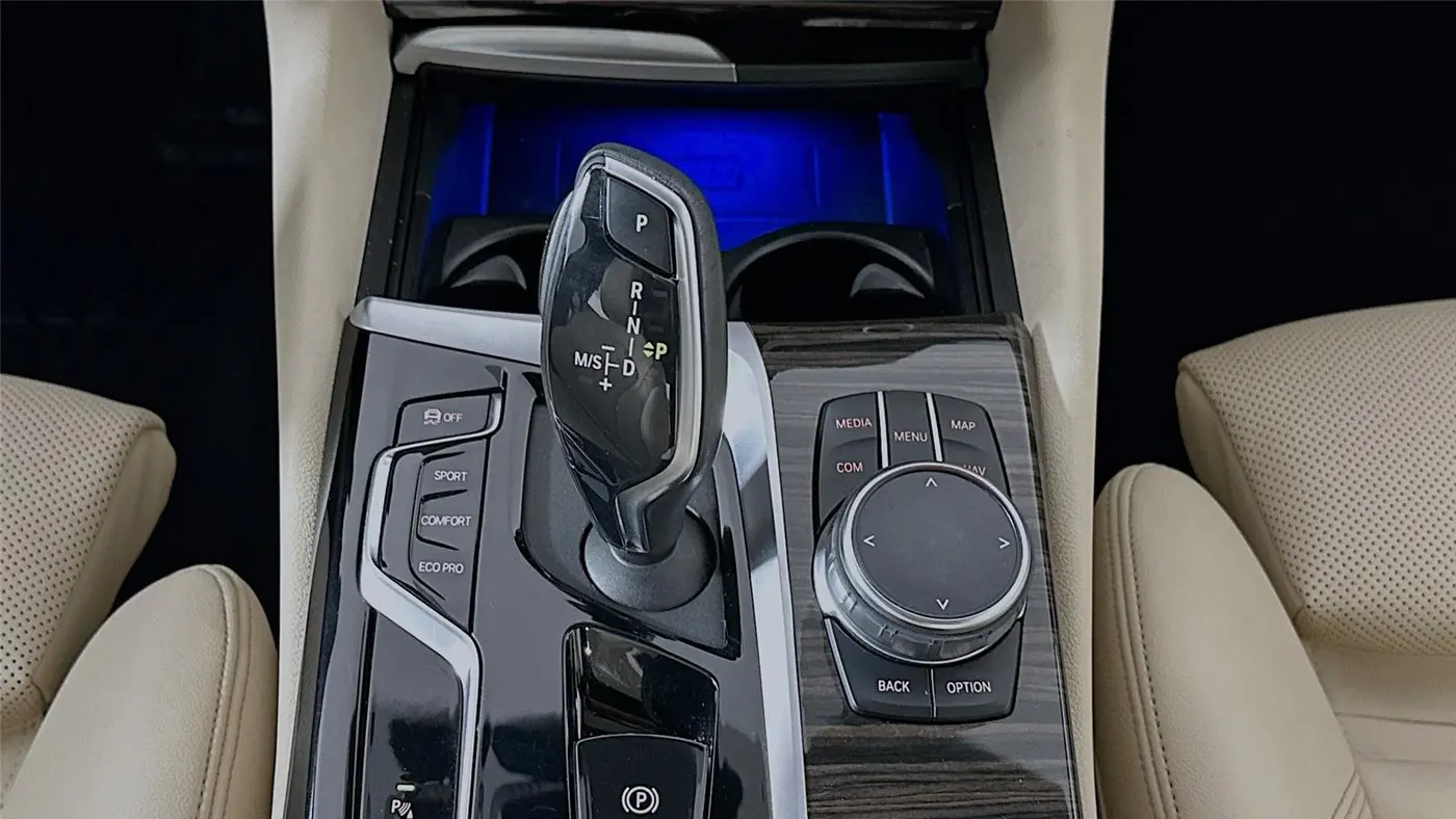2023 BMW 5 Series 530i xDrive