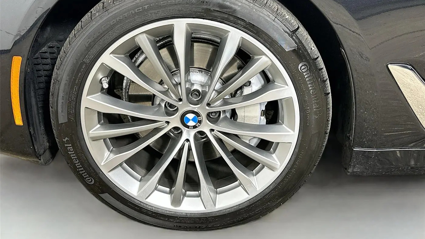 2023 BMW 5 Series 530i xDrive