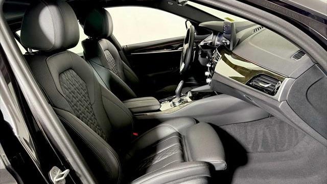 2023 BMW 5 Series 530i xDrive