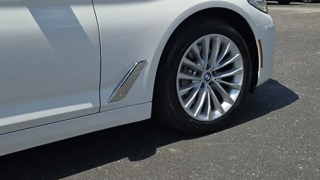 2023 BMW 5 Series 530i xDrive