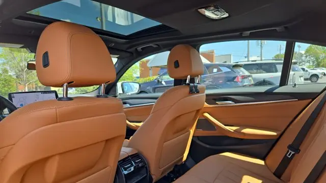 2023 BMW 5 Series 530i xDrive