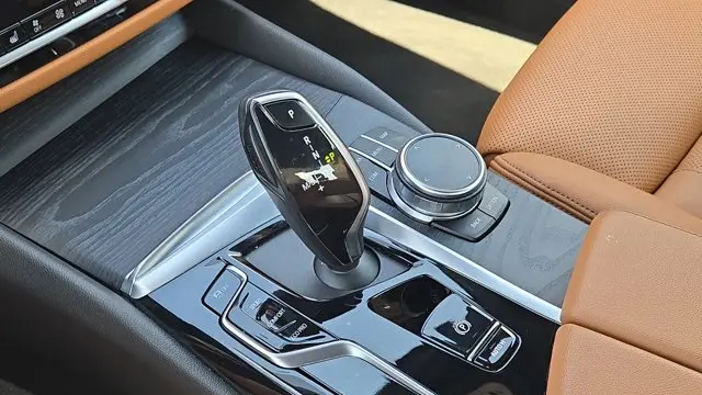 2023 BMW 5 Series 530i xDrive