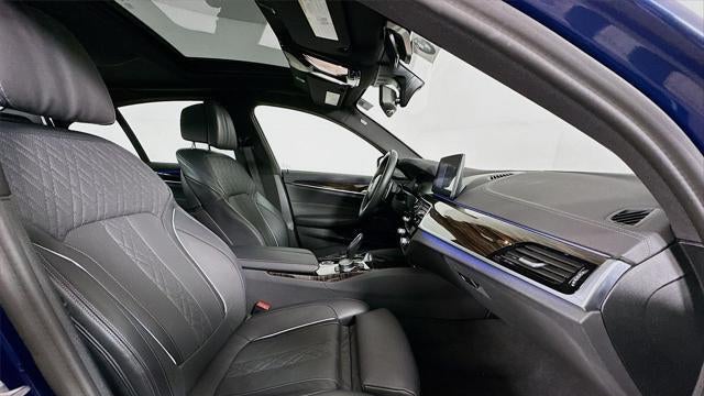 2023 BMW 5 Series M550i xDrive