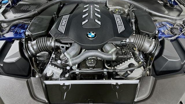 2023 BMW 5 Series M550i xDrive