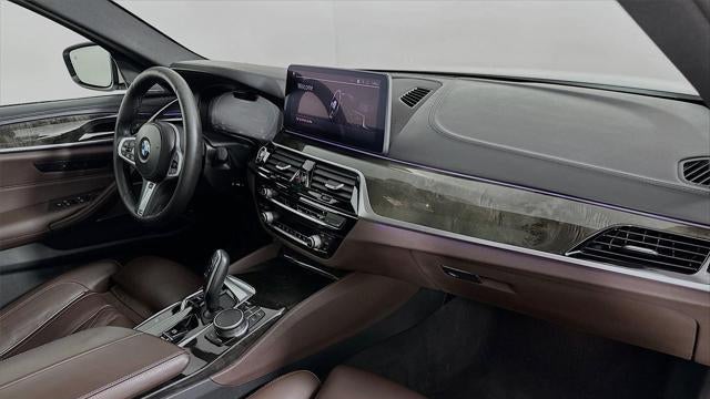 2022 BMW 5 Series M550i xDrive