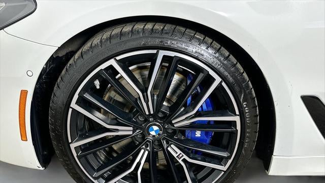 2022 BMW 5 Series M550i xDrive