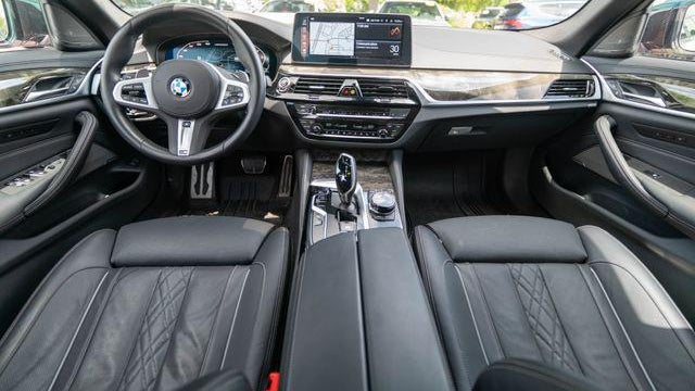 2023 BMW 5 Series M550i xDrive