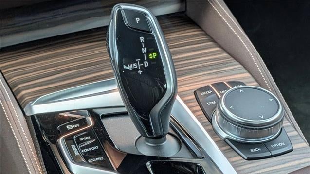 2023 BMW 5 Series M550i xDrive