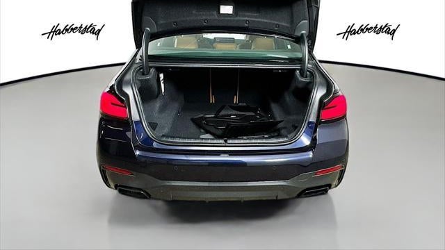 2023 BMW 5 Series M550i xDrive
