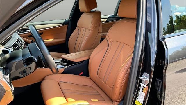 2023 BMW 5 Series M550i xDrive