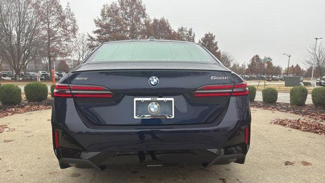 2026 BMW 5 Series 550e xDrive