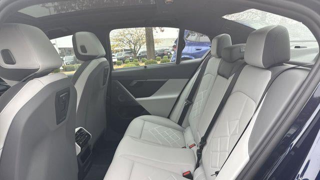2026 BMW 5 Series 550e xDrive
