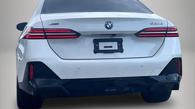 2026 BMW 5 Series 550e xDrive