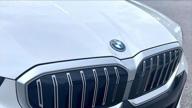 2026 BMW 5 Series 550e xDrive