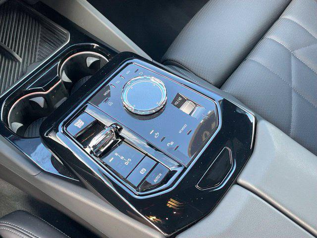 2026 BMW 550e - $81,747