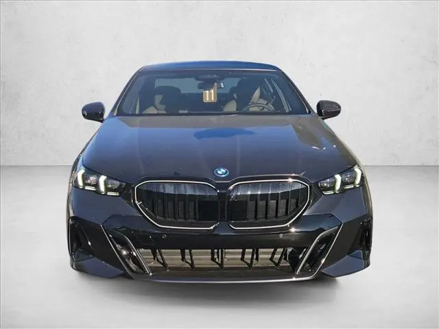 2027 BMW 550e - $88,587