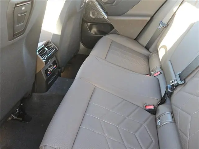 2027 BMW 550e - $88,587